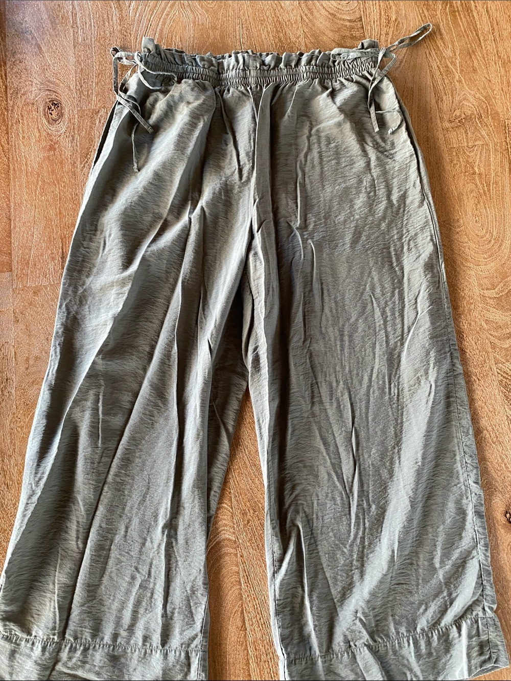 Olive side tie pull on pants